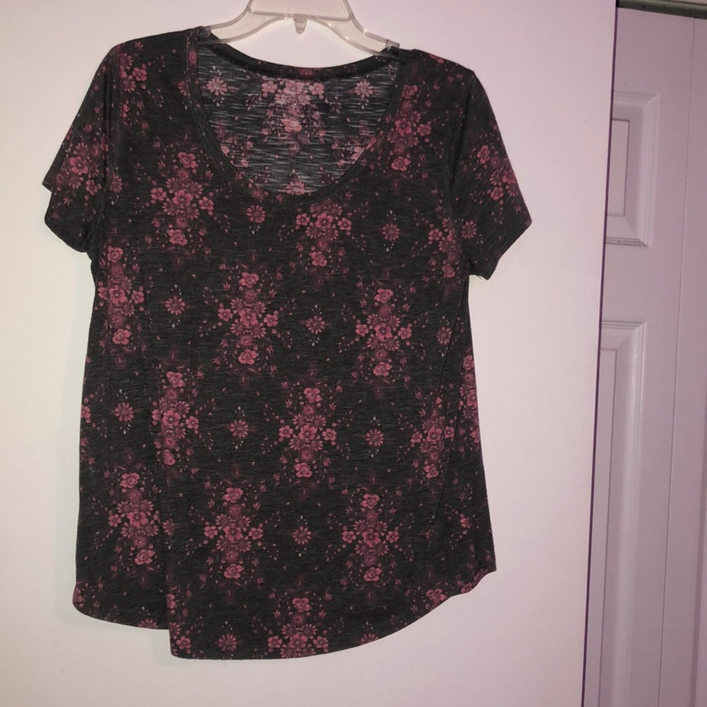 Cute shirt 💗